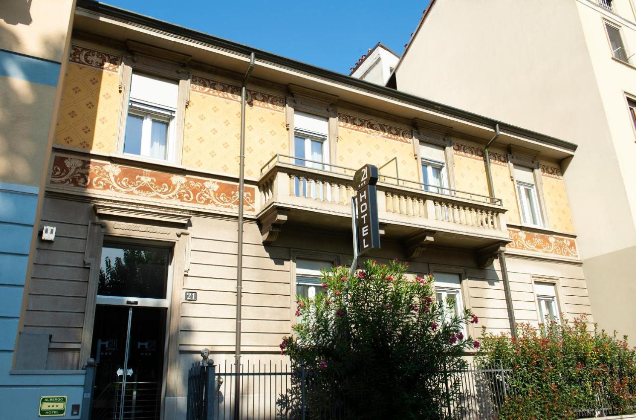 Hotel H21 Milan Luaran gambar